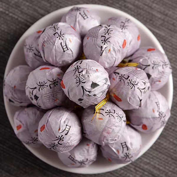 The Moon, shen puer dragon